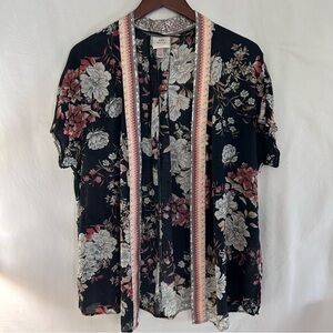 Knox Rose Floral Open-Front Kimono Short Sleeve Black and Multicolor Small